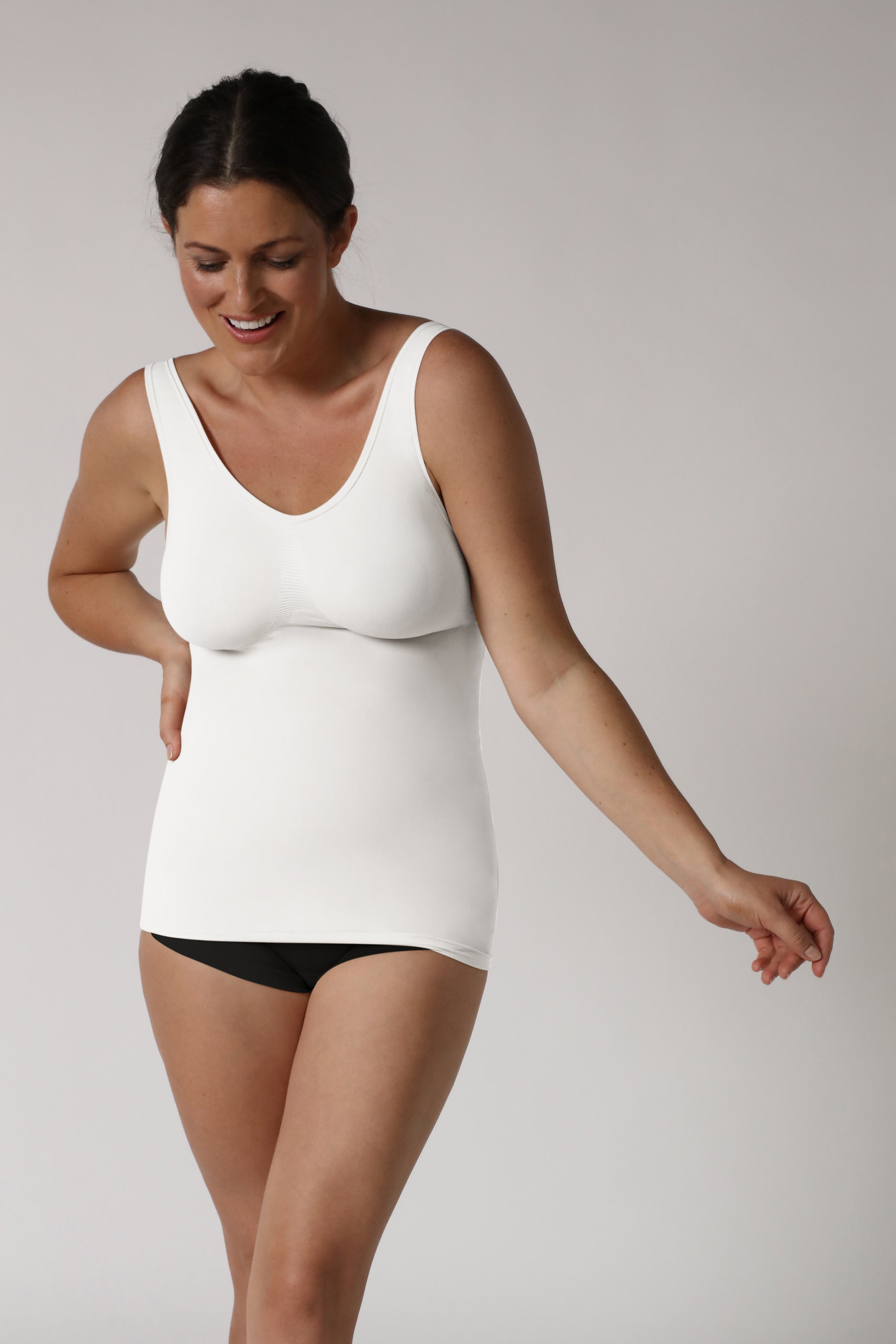 shapewear camisole with support - White