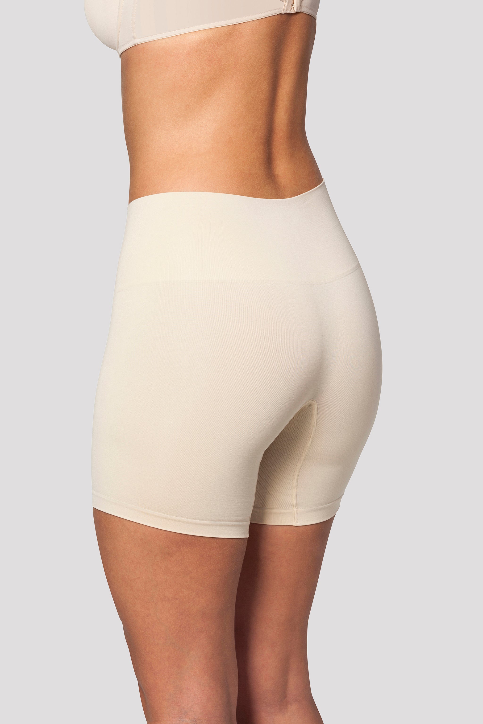 back view shaping shorts - Nude